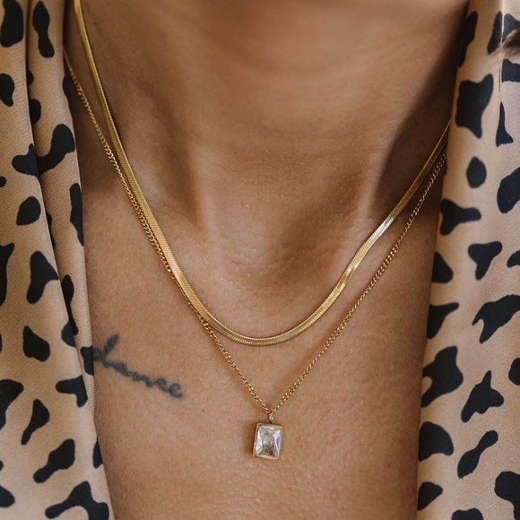 Jewelry - Square double layer necklace